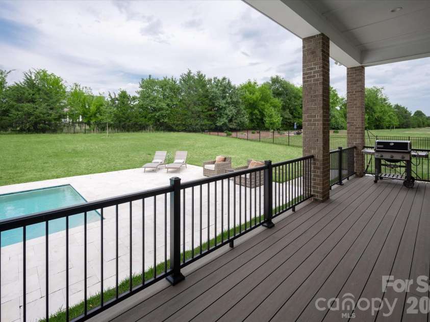 116 Ellison Way, Waxhaw, NC 28173.  MLS# CAR4402895, YatesRealty ID 38010. 