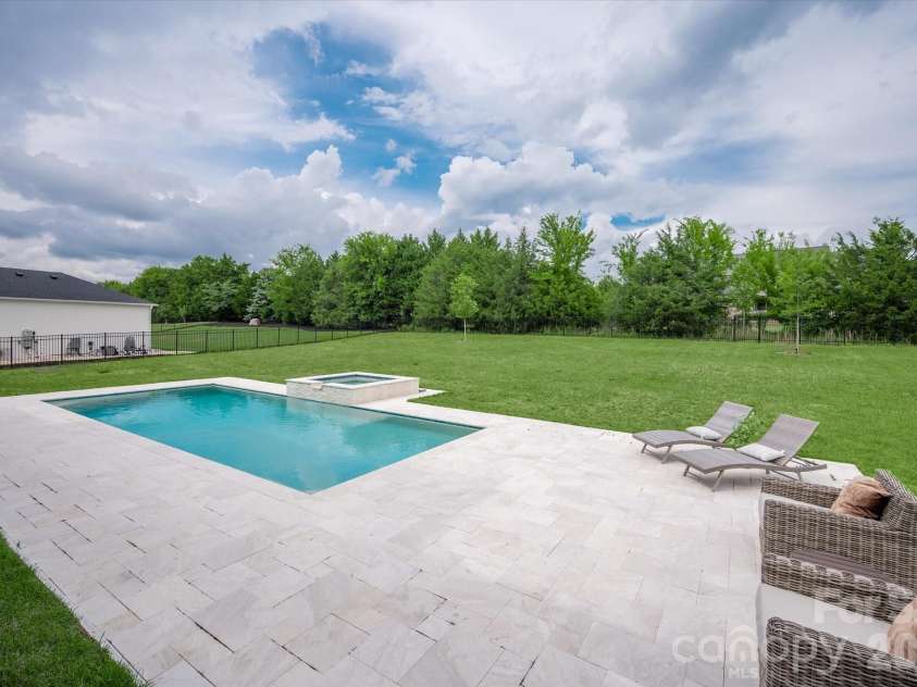 116 Ellison Way, Waxhaw, NC 28173.  MLS# CAR4402895, YatesRealty ID 38010. 
