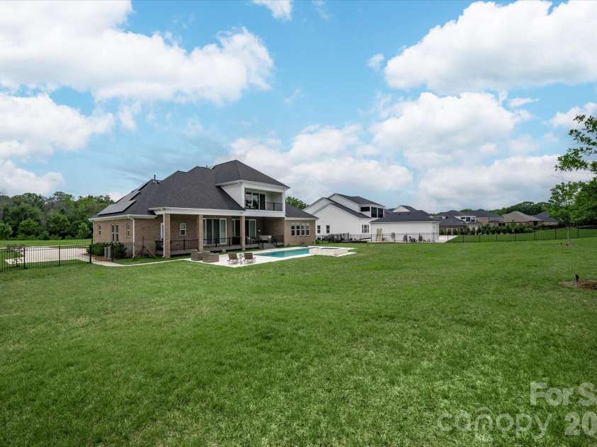 116 Ellison Way, Waxhaw, NC 28173.  MLS# CAR4402895, YatesRealty ID 38010. 