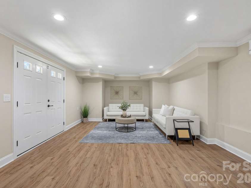 101 Wellfleet Lane, Mooresville, NC 28117.  MLS# CAR4401124, YatesRealty ID 38012. 