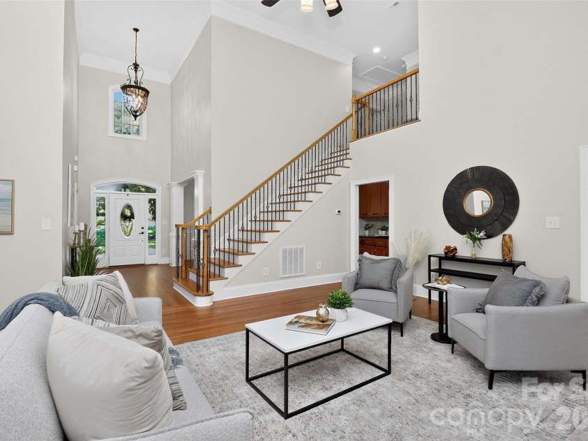 4817 Pimlico Lane, Waxhaw, NC 28173.  MLS# CAR4404456, YatesRealty ID 38013. 