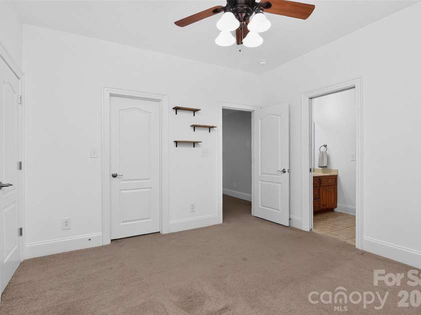 4817 Pimlico Lane, Waxhaw, NC 28173.  MLS# CAR4404456, YatesRealty ID 38013. 