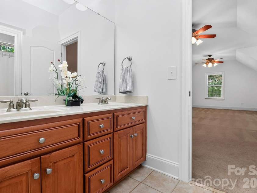 4817 Pimlico Lane, Waxhaw, NC 28173.  MLS# CAR4404456, YatesRealty ID 38013. 