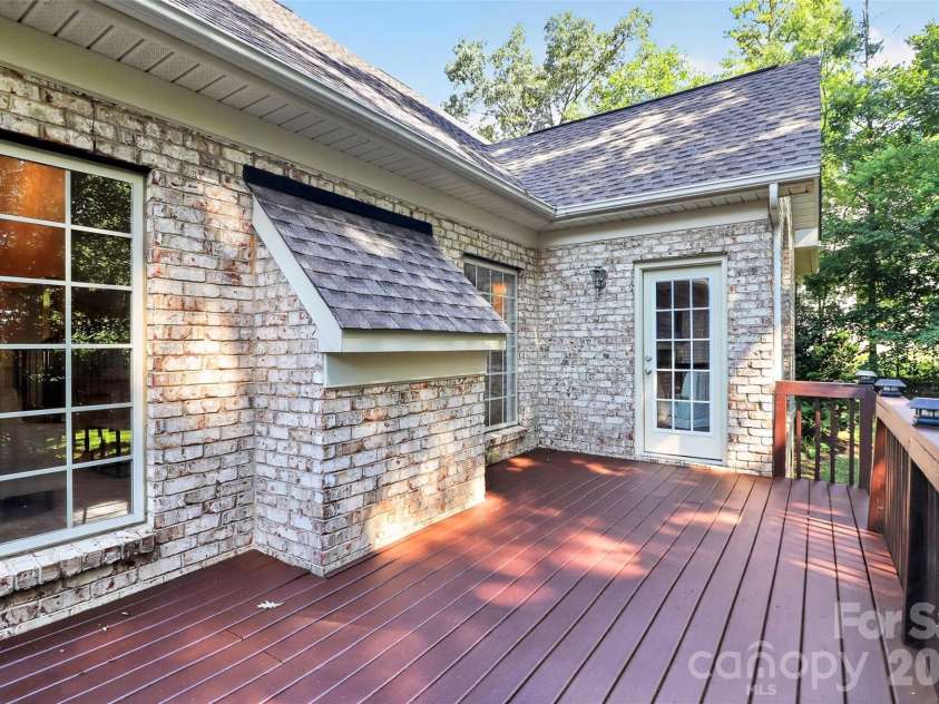 4817 Pimlico Lane, Waxhaw, NC 28173.  MLS# CAR4404456, YatesRealty ID 38013. Newly painted deck.