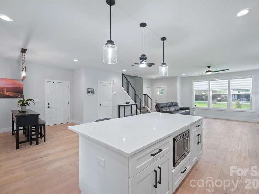 208 Morris Farm Road, Stanley, NC 28164.  MLS# CAR4404271, YatesRealty ID 38016. 