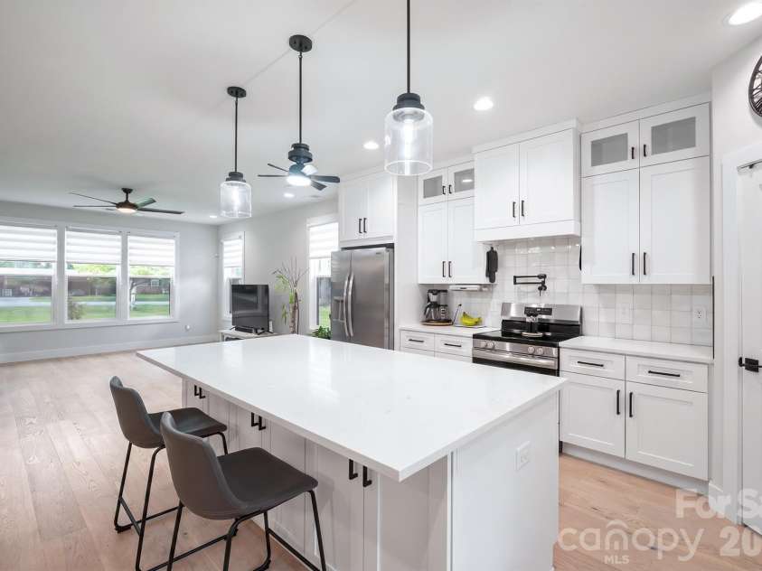 208 Morris Farm Road, Stanley, NC 28164.  MLS# CAR4404271, YatesRealty ID 38016. 