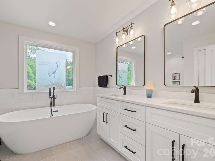 208 Morris Farm Road, Stanley, NC 28164.  MLS# CAR4404271, YatesRealty ID 38016. 