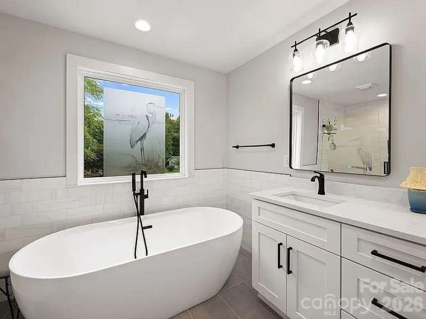 208 Morris Farm Road, Stanley, NC 28164.  MLS# CAR4404271, YatesRealty ID 38016. 