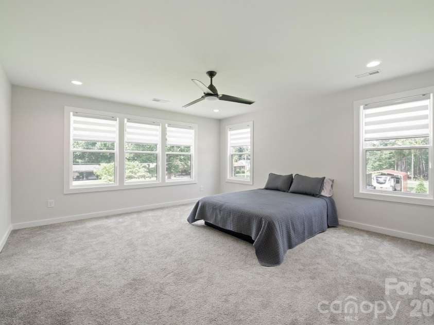 208 Morris Farm Road, Stanley, NC 28164.  MLS# CAR4404271, YatesRealty ID 38016. 