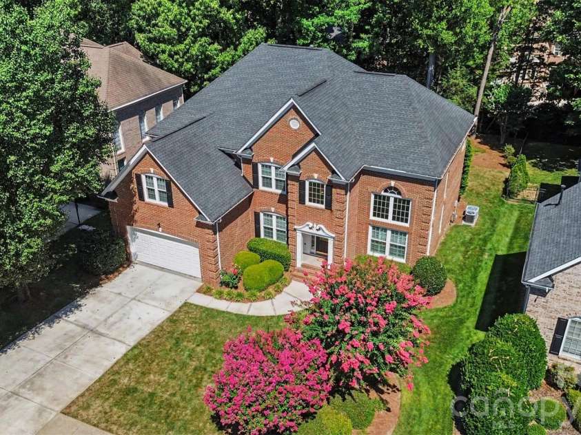 10110 Paradise Ridge Road, Charlotte, NC 28277.  MLS# CAR4400401, YatesRealty ID 38018. 
