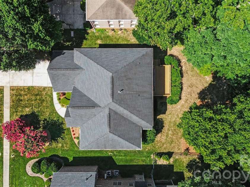 10110 Paradise Ridge Road, Charlotte, NC 28277.  MLS# CAR4400401, YatesRealty ID 38018. V