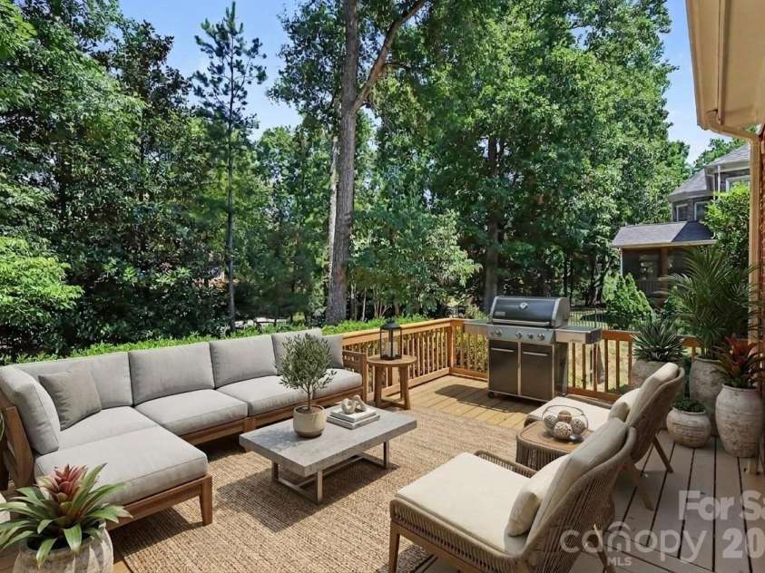 10110 Paradise Ridge Road, Charlotte, NC 28277.  MLS# CAR4400401, YatesRealty ID 38018. Virtually staged