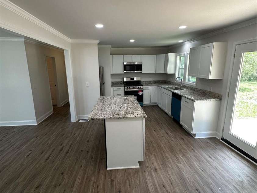 801 Calhoun Street, Lancaster, SC 29720.  MLS# CAR4265445, YatesRealty ID 3802. 