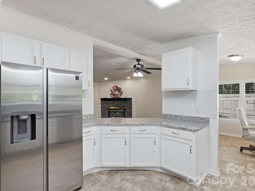 2322 Cyrus Drive, Clover, SC 29710.  MLS# CAR4402503, YatesRealty ID 38022. 