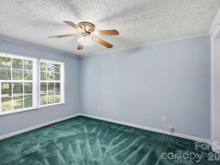 2322 Cyrus Drive, Clover, SC 29710.  MLS# CAR4402503, YatesRealty ID 38022. 