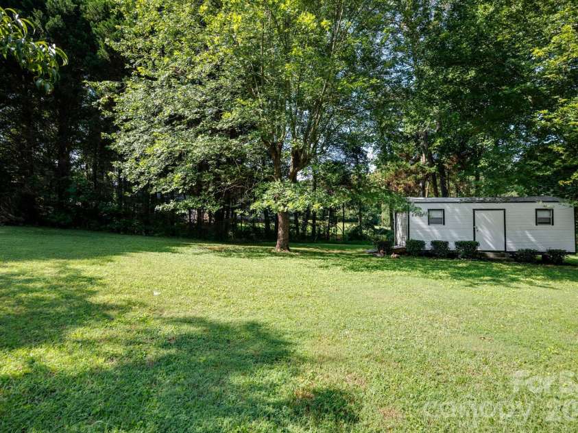 2322 Cyrus Drive, Clover, SC 29710.  MLS# CAR4402503, YatesRealty ID 38022. 
