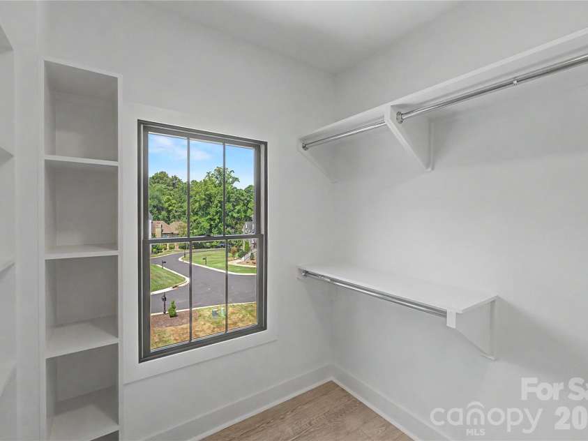 9420 Greyson Ridge Drive, Charlotte, NC 28277.  MLS# CAR4405364, YatesRealty ID 38024. Primary Bedroom Walk - In Closet