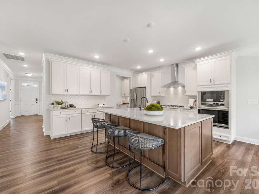 115 Morden Loop, Mooresville, NC 28115.  MLS# CAR4395597, YatesRealty ID 38025. Kitchen