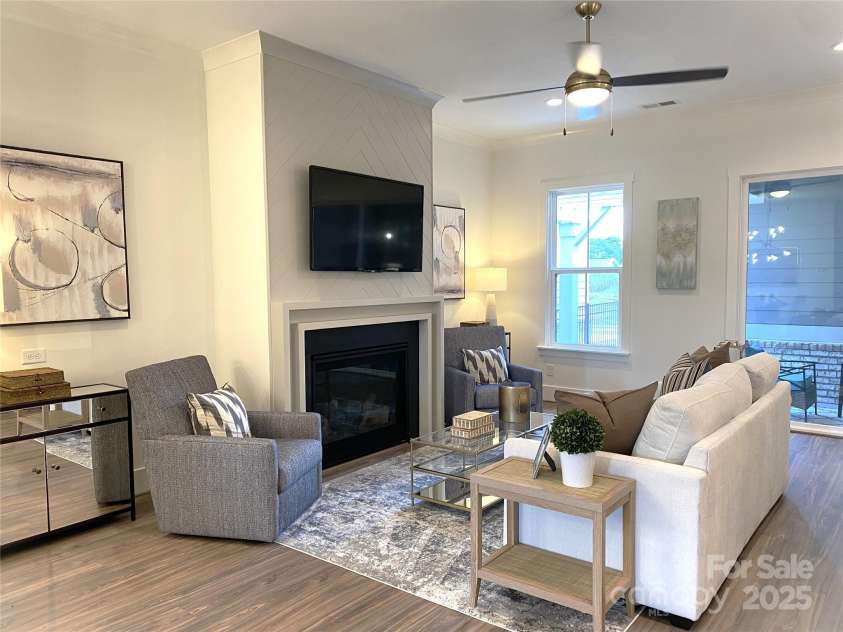19044 Newburg Hill Road, Davidson, NC 28036.  MLS# CAR4248042, YatesRealty ID 38029. 