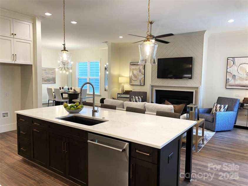 19044 Newburg Hill Road, Davidson, NC 28036.  MLS# CAR4248042, YatesRealty ID 38029. 