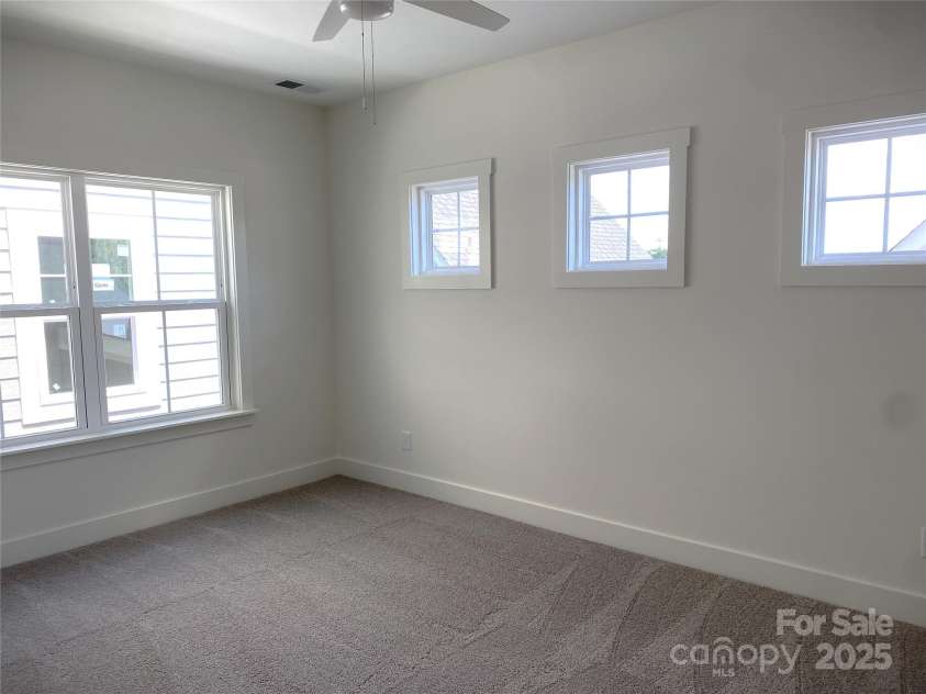 19044 Newburg Hill Road, Davidson, NC 28036.  MLS# CAR4248042, YatesRealty ID 38029. 
