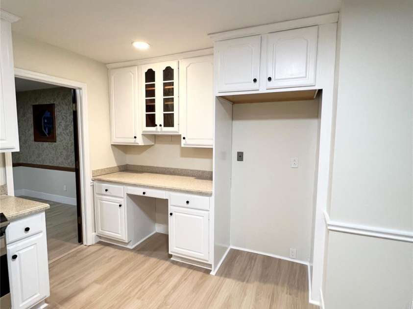 7220 Timber Ridge Drive, Mint Hill, NC 28227.  MLS# CAR4329685, YatesRealty ID 3803. 