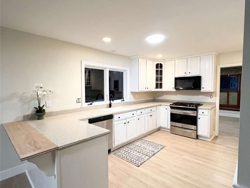 7220 Timber Ridge Drive, Mint Hill, NC 28227.  MLS# CAR4329685, YatesRealty ID 3803. 
