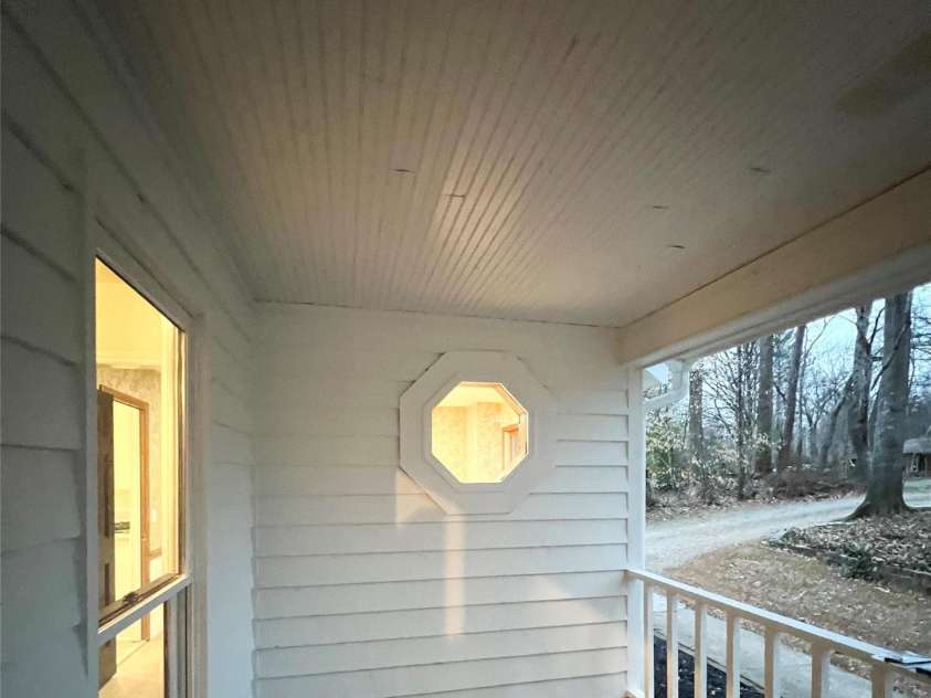 7220 Timber Ridge Drive, Mint Hill, NC 28227.  MLS# CAR4329685, YatesRealty ID 3803. 