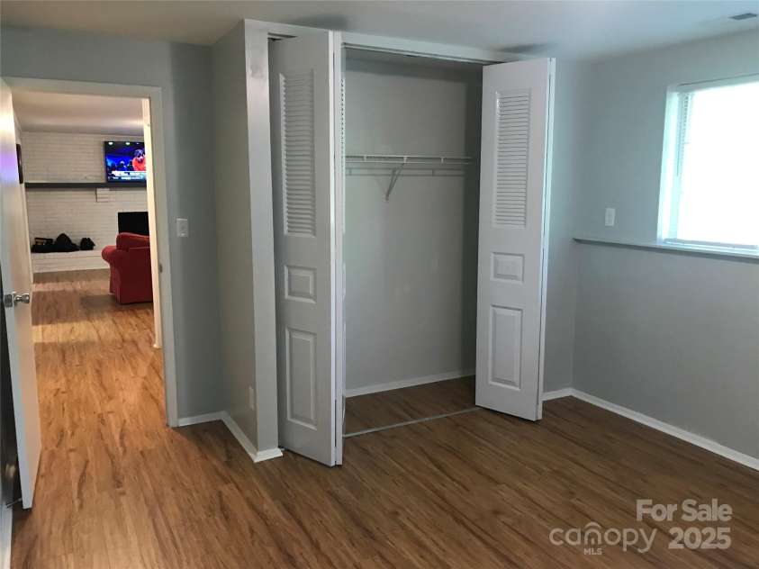 9521 Robert Burns Court, Charlotte, NC 28213.  MLS# CAR4239526, YatesRealty ID 3803. 9521 Bedroom