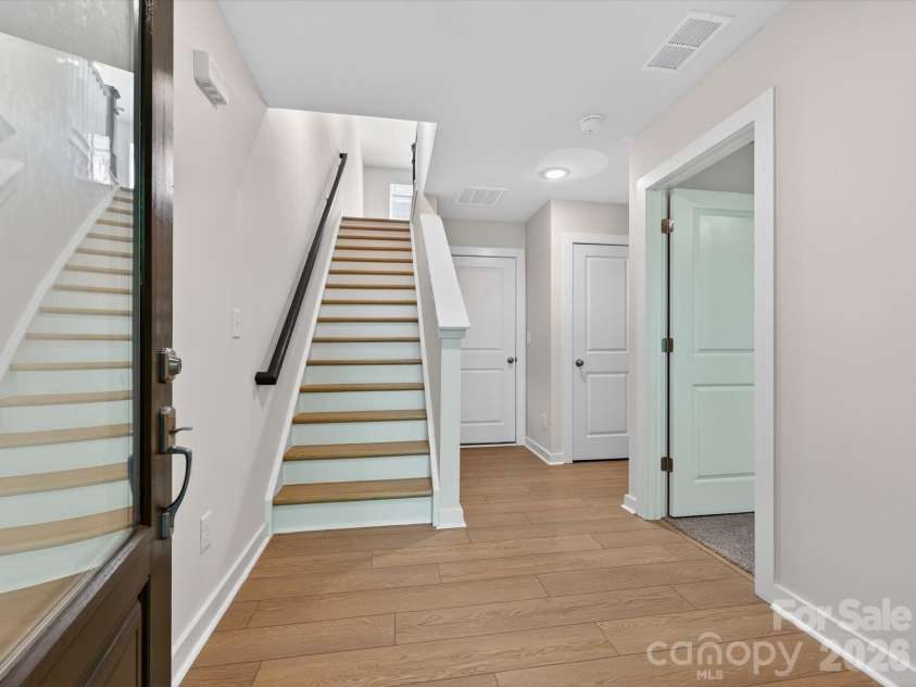 1526 Lithium Lane, Charlotte, NC 28211.  MLS# CAR4321661, YatesRealty ID 38030. 