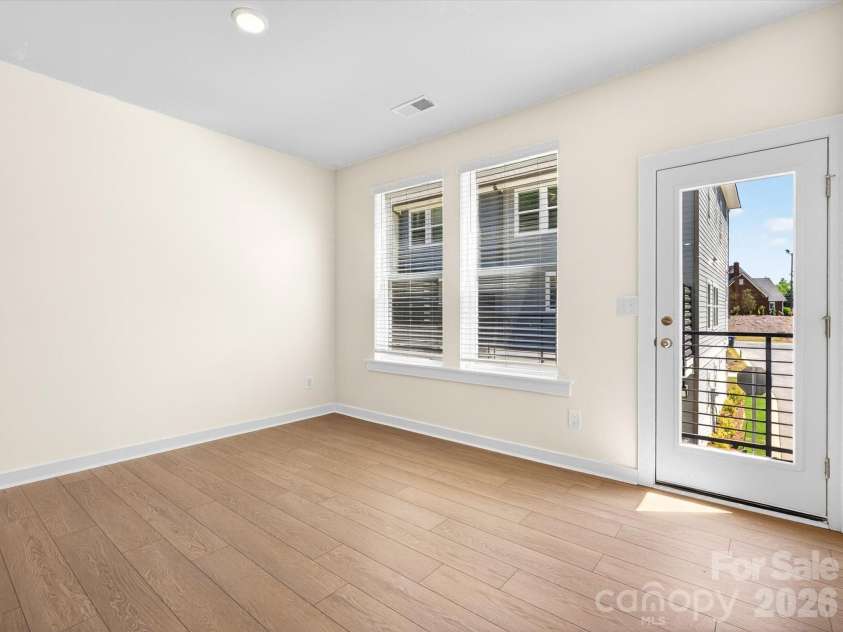1526 Lithium Lane, Charlotte, NC 28211.  MLS# CAR4321661, YatesRealty ID 38030. 