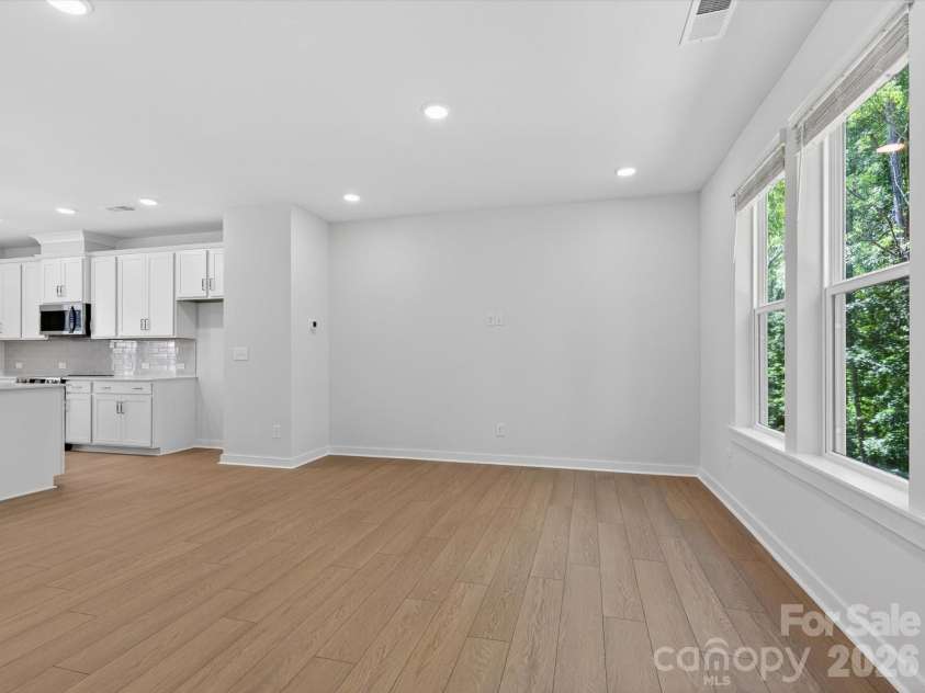 1526 Lithium Lane, Charlotte, NC 28211.  MLS# CAR4321661, YatesRealty ID 38030. 