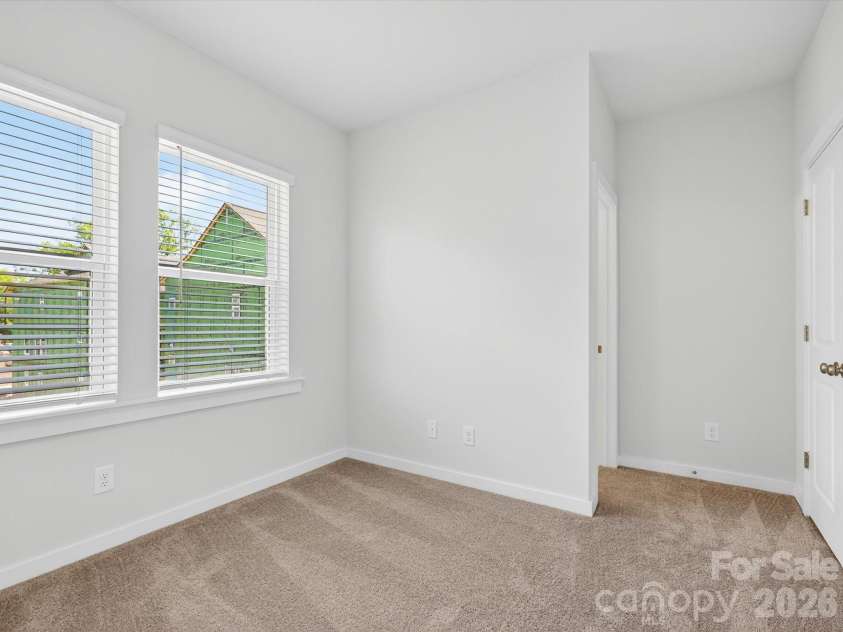 1526 Lithium Lane, Charlotte, NC 28211.  MLS# CAR4321661, YatesRealty ID 38030. 