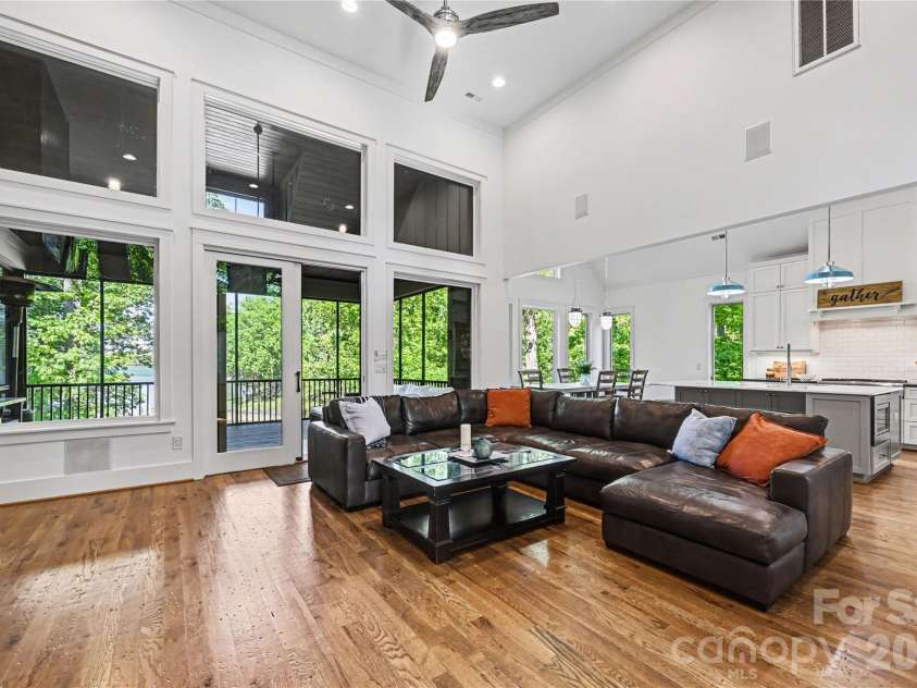 142 Lakeview Shores Loop, Mooresville, NC 28117.  MLS# CAR4376202, YatesRealty ID 38032. 