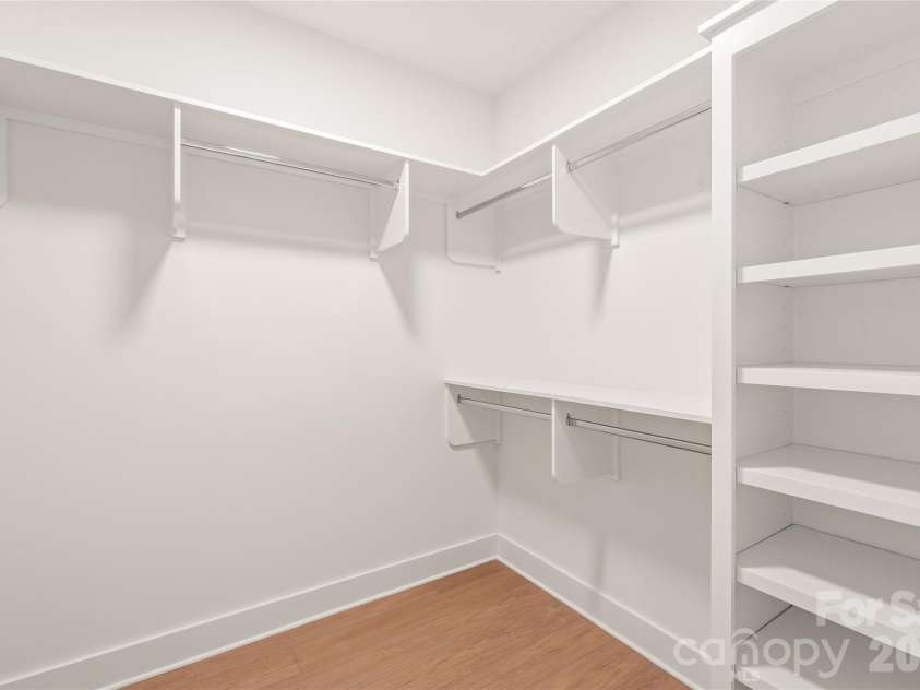 804 Garringer Place, Charlotte, NC 28208.  MLS# CAR4393386, YatesRealty ID 38033. INCREDIBLE CUSTOM WALKING PANTRY