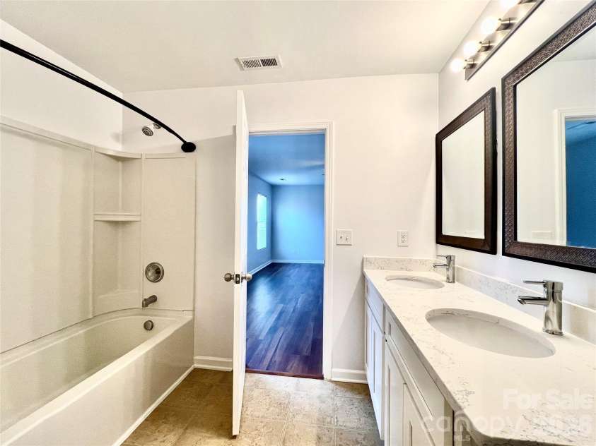2021 Blue Stream Lane, Indian Trail, NC 28079.  MLS# CAR4379925, YatesRealty ID 38034. Primary Bathroom