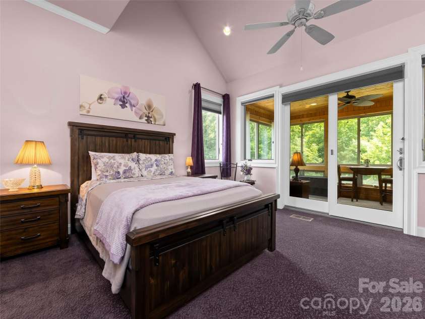40 Shining Rock Drive, Canton, NC 28716.  MLS# CAR4391939, YatesRealty ID 38035. 