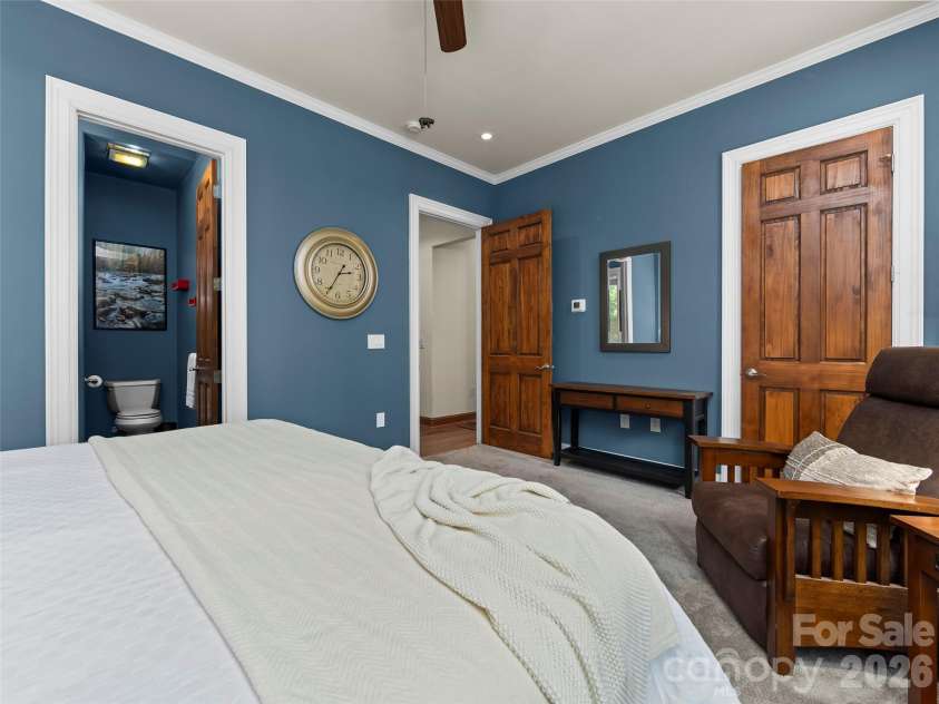 40 Shining Rock Drive, Canton, NC 28716.  MLS# CAR4391939, YatesRealty ID 38035. 