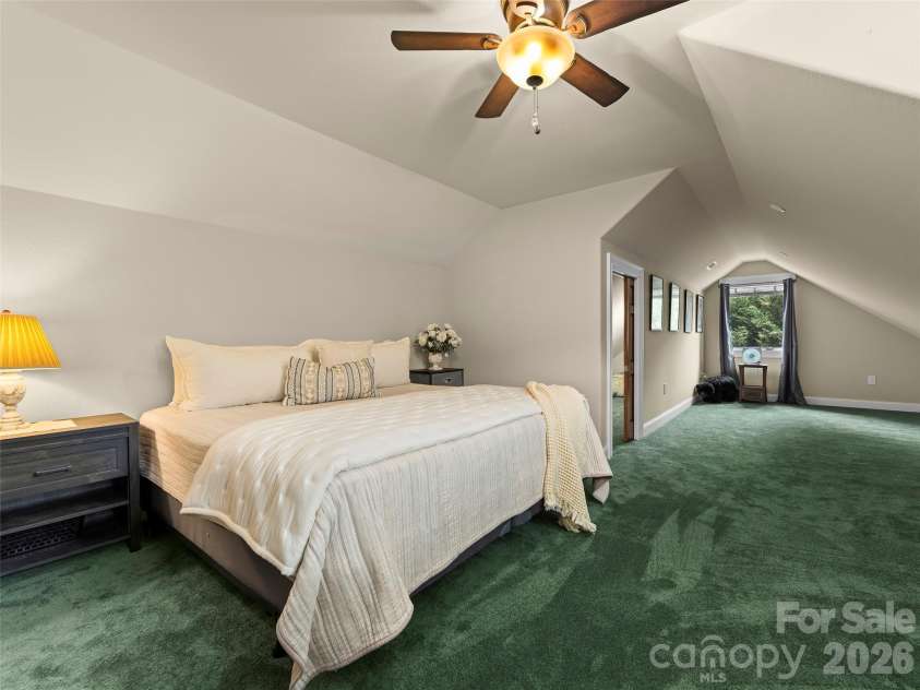 40 Shining Rock Drive, Canton, NC 28716.  MLS# CAR4391939, YatesRealty ID 38035. 