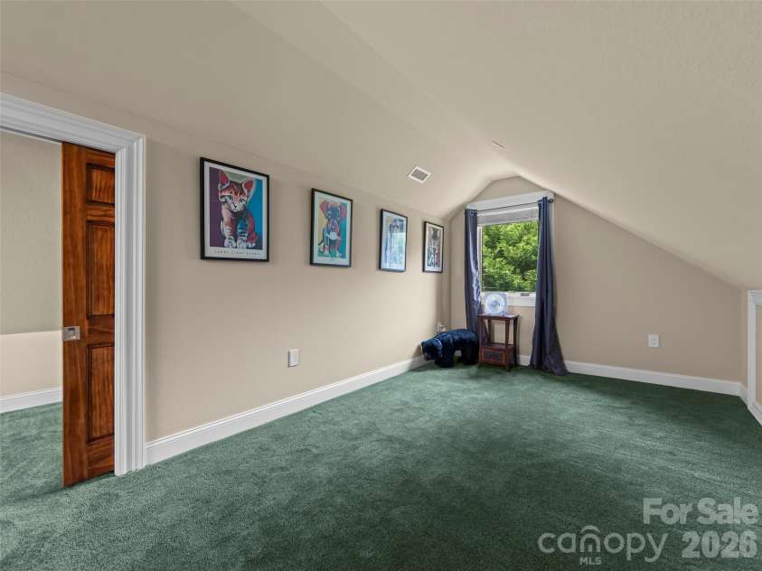 40 Shining Rock Drive, Canton, NC 28716.  MLS# CAR4391939, YatesRealty ID 38035. 