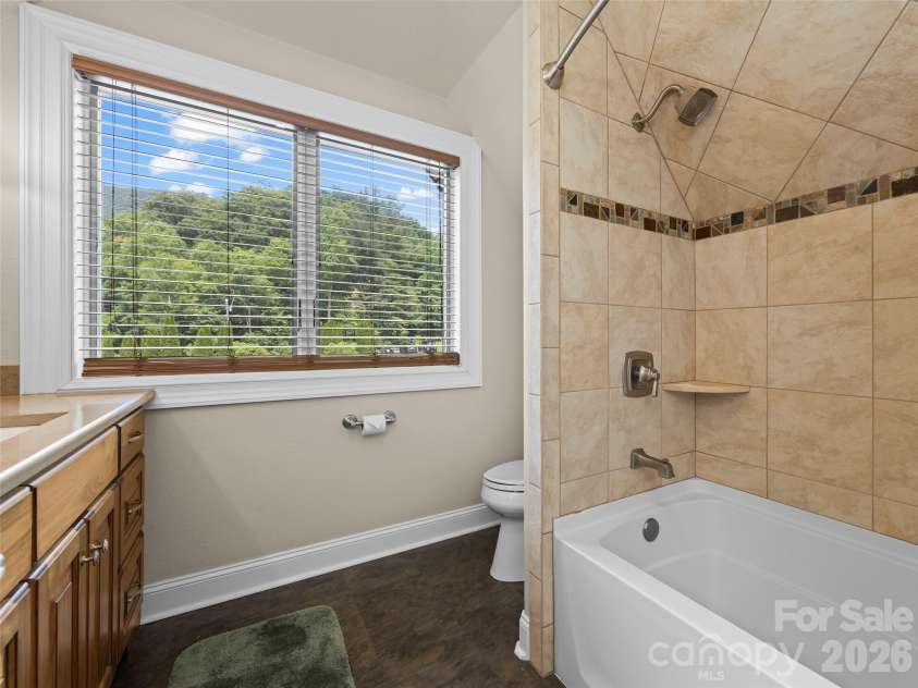 40 Shining Rock Drive, Canton, NC 28716.  MLS# CAR4391939, YatesRealty ID 38035. 
