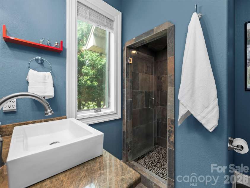 40 Shining Rock Drive, Canton, NC 28716.  MLS# CAR4425446, YatesRealty ID 38035. 