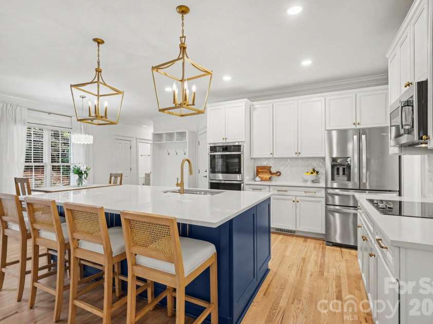 887 Stratford Run Drive, Fort Mill, SC 29708.  MLS# CAR4396442, YatesRealty ID 38036. 