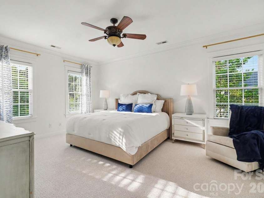 887 Stratford Run Drive, Fort Mill, SC 29708.  MLS# CAR4396442, YatesRealty ID 38036. 