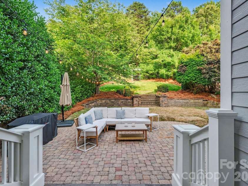 887 Stratford Run Drive, Fort Mill, SC 29708.  MLS# CAR4396442, YatesRealty ID 38036. 
