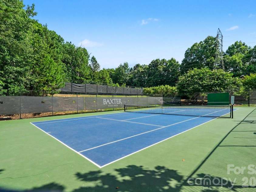 887 Stratford Run Drive, Fort Mill, SC 29708.  MLS# CAR4396442, YatesRealty ID 38036. 