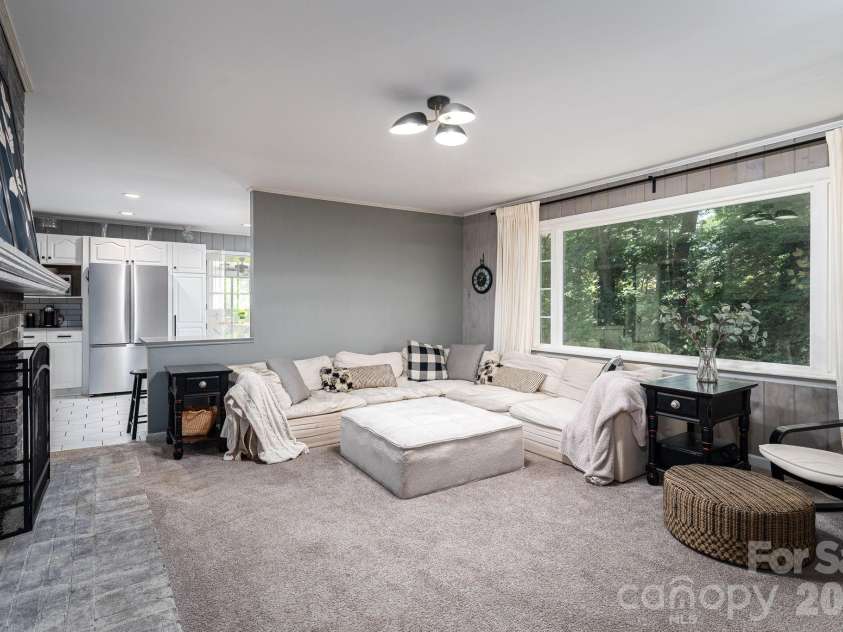 504 Dogwood Lane, Belmont, NC 28012.  MLS# CAR4398202, YatesRealty ID 38039. 