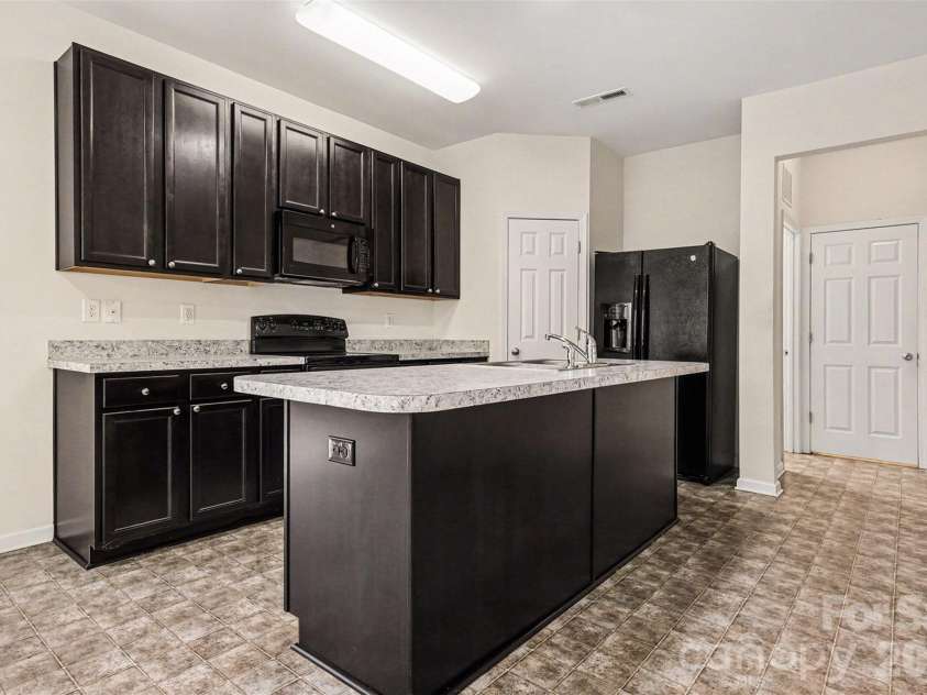 1526 Glenbar Court, Clover, SC 29710.  MLS# CAR4337838, YatesRealty ID 3804. Kitchen