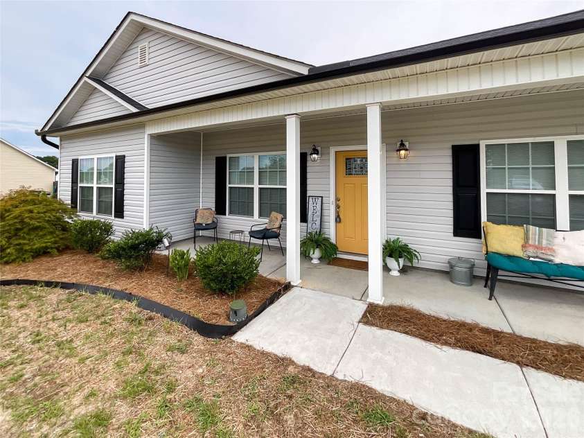 26169 Hwy 9 Highway, Pageland, SC 29728.  MLS# CAR4398836, YatesRealty ID 38040. 