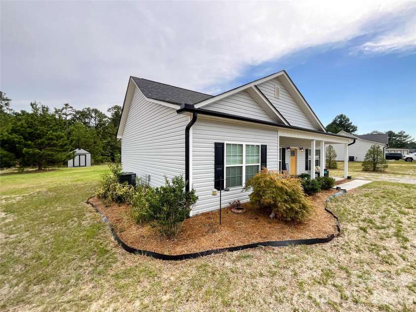 26169 Hwy 9 Highway, Pageland, SC 29728.  MLS# CAR4398836, YatesRealty ID 38040. 